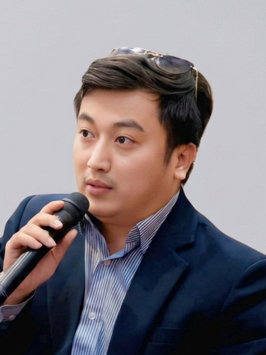 Nguyen Hoang Phong